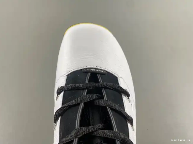 80% Off Sale 17 Jordan FJ0395-100 Low Lightning Air 0424